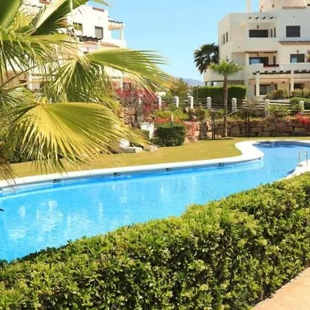 Modern 3 Bed With Sea Views Pool Apartament *