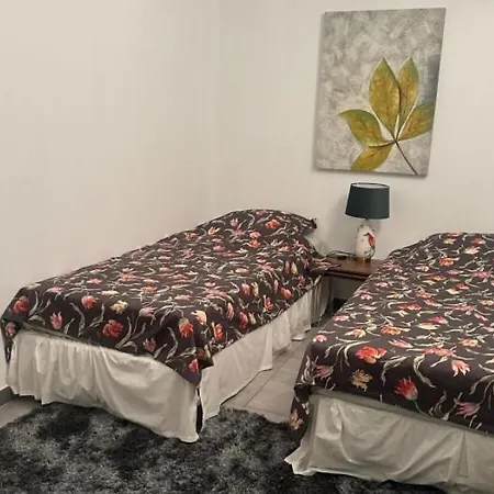 Modern 3 Bed With Sea Views Pool Apartament